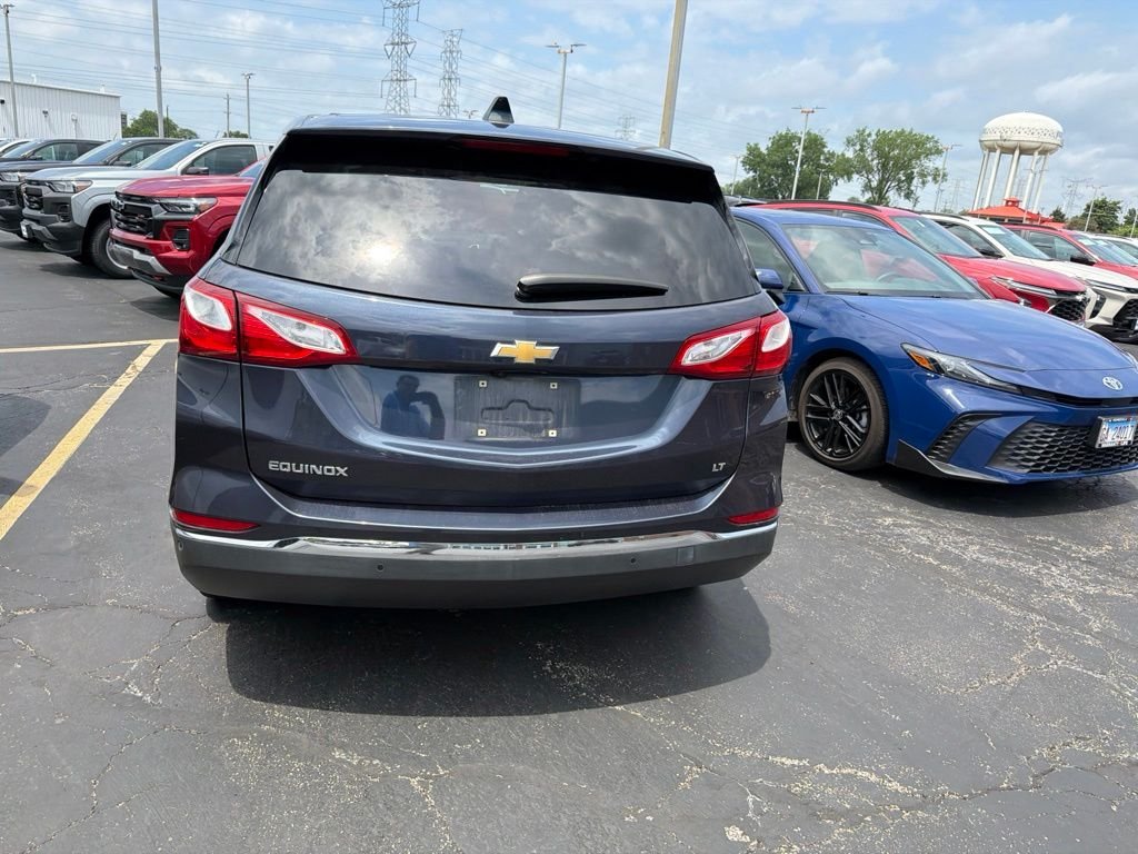 Used 2018 Blue Chevrolet LT image 3
