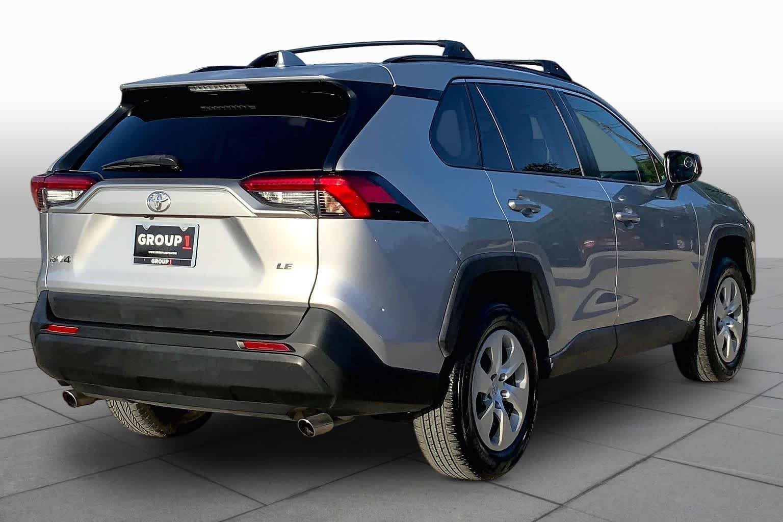 Used 2019 Silver Sky Metallic Toyota LE image 13