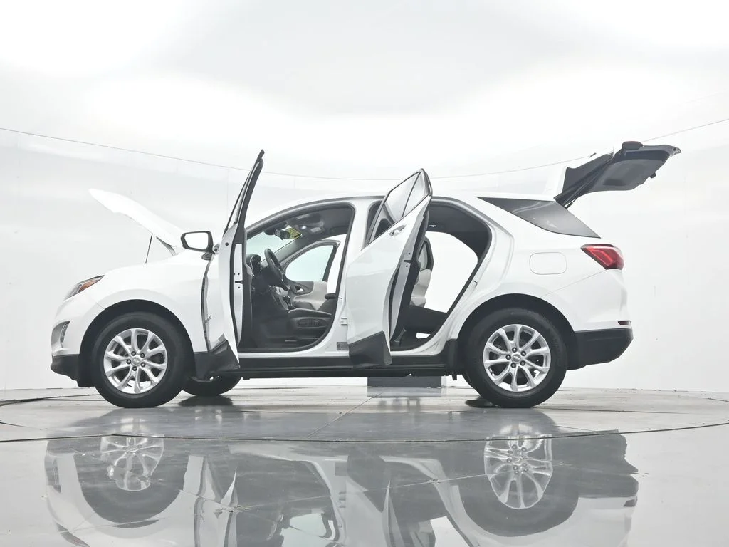 Used 2021 Summit White Chevrolet LS image 53