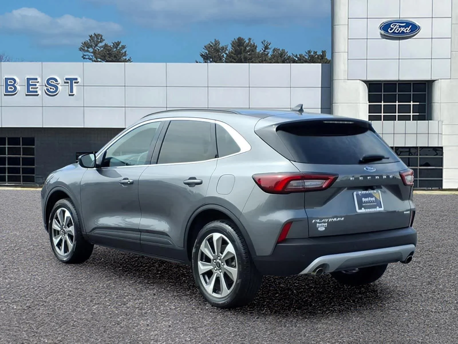 Used 2025 Carbonized Gray Ford Platinum image 4