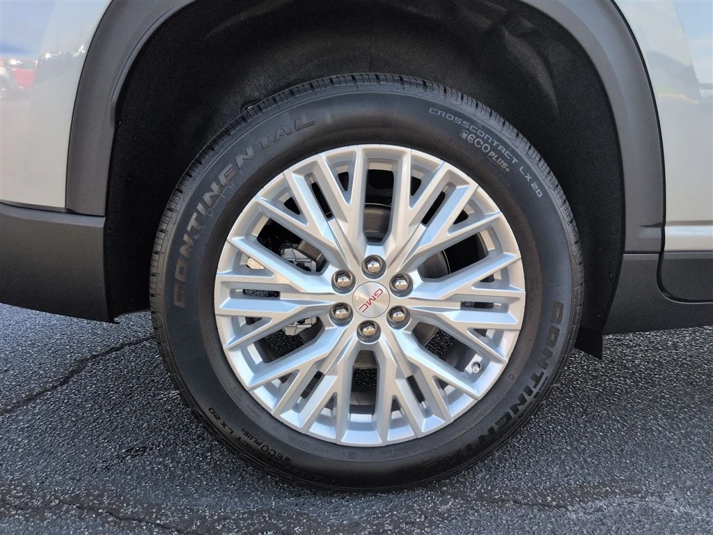 New 2026 Sterling Metallic GMC Elevation image 58