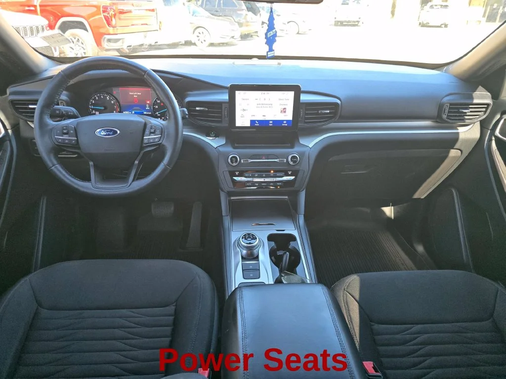 Used 2020 Black Ford XLT image 17