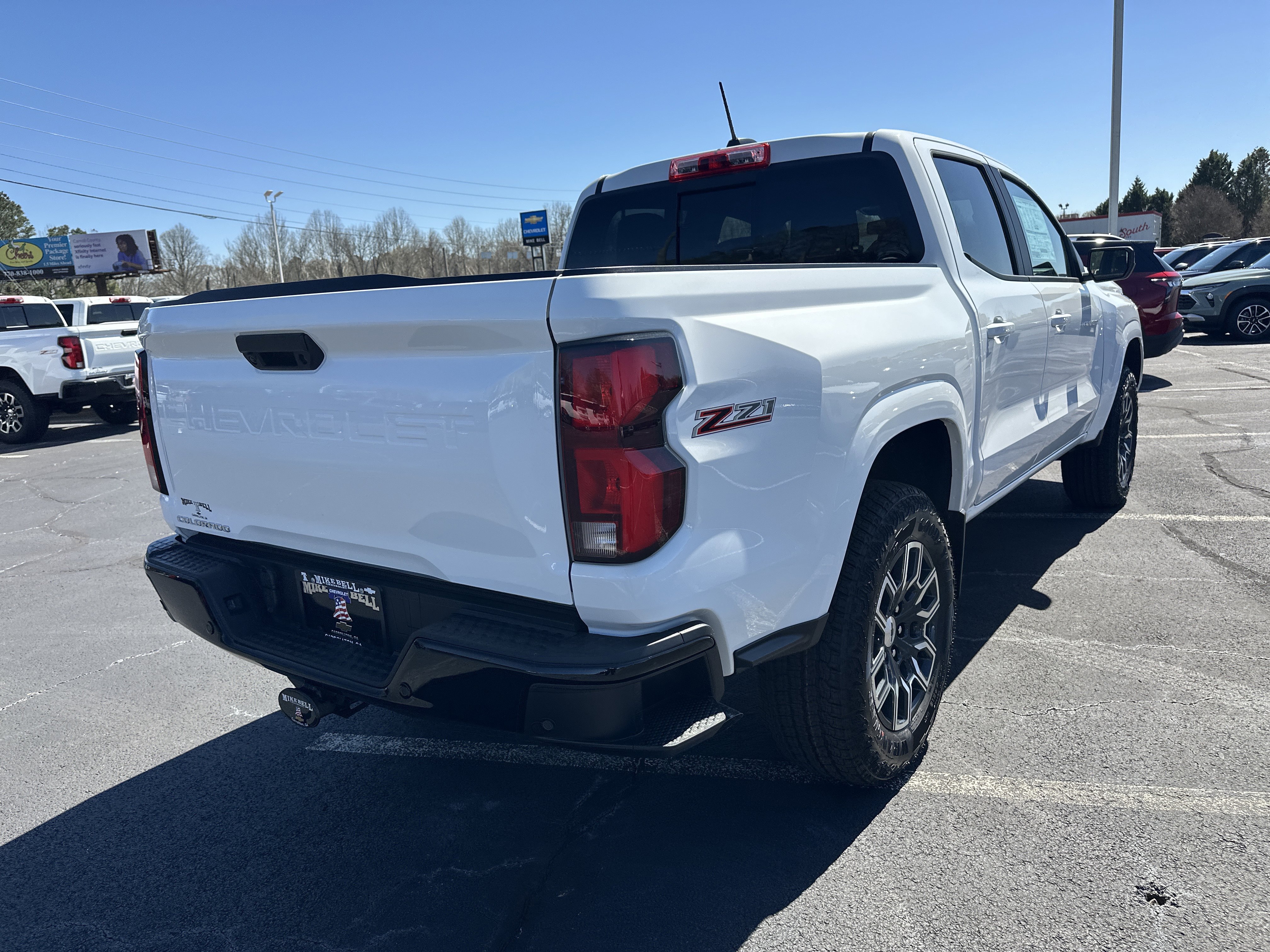 2026 Chevrolet Colorado Z71 - Photo 8
