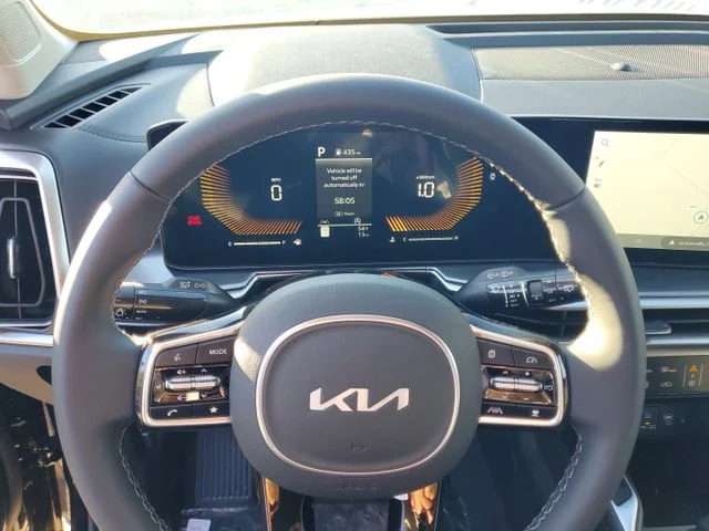 2025 Kia Sorento S - Photo 13
