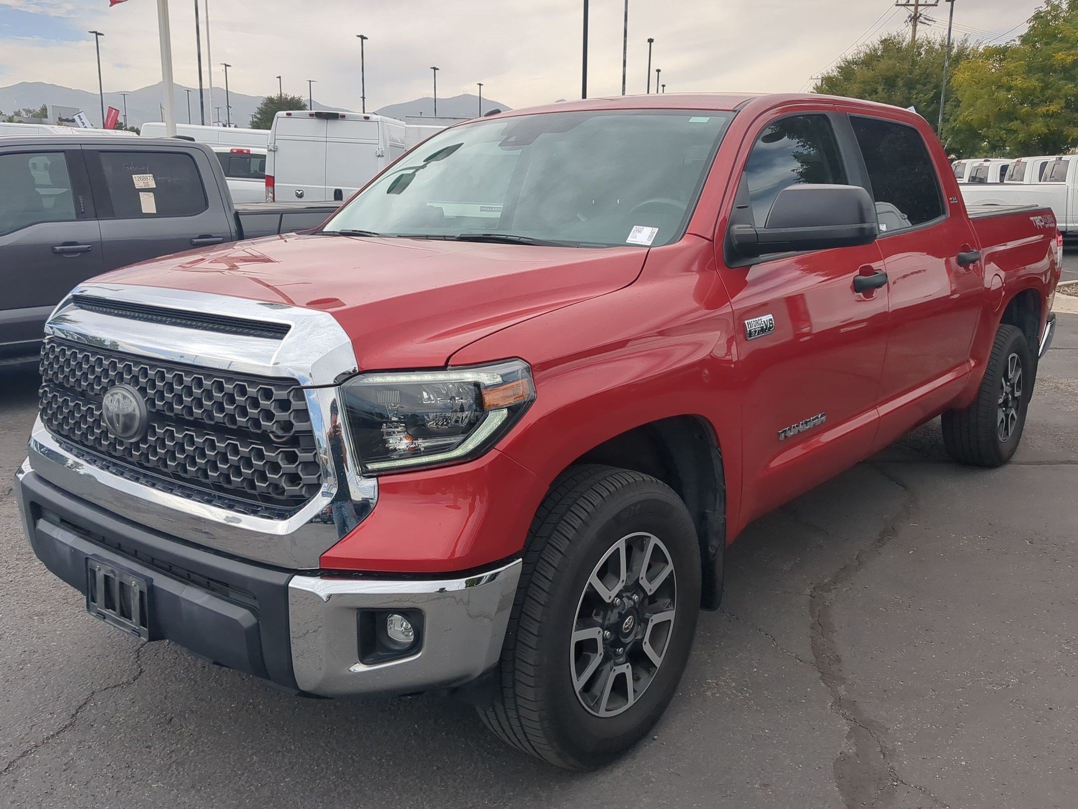 Used 2019 Barcelona Red Metallic Toyota SR5 image 8