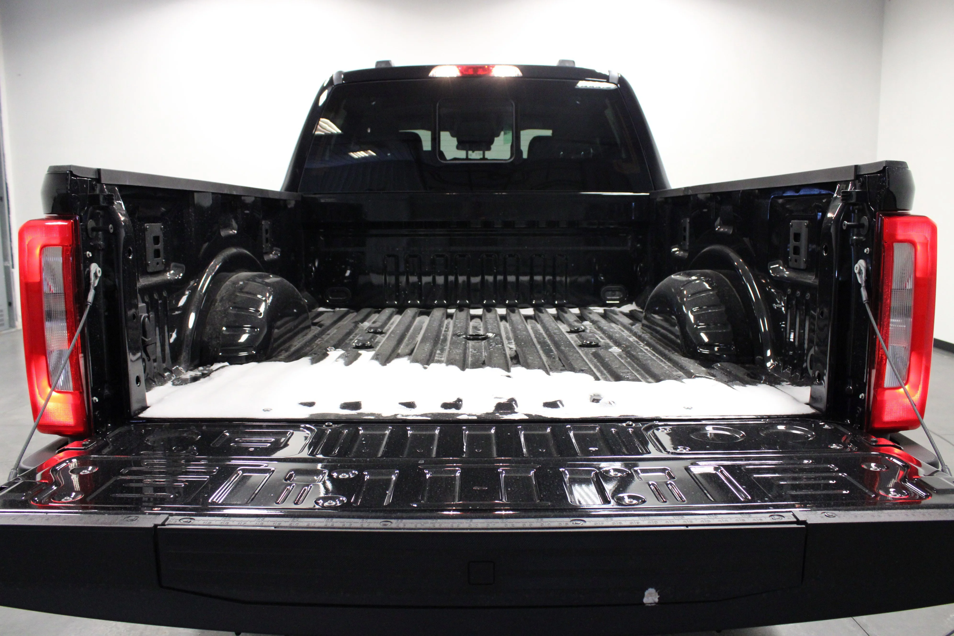 New 2026 Agate Black Metallic Ford F-250® XLT image 14