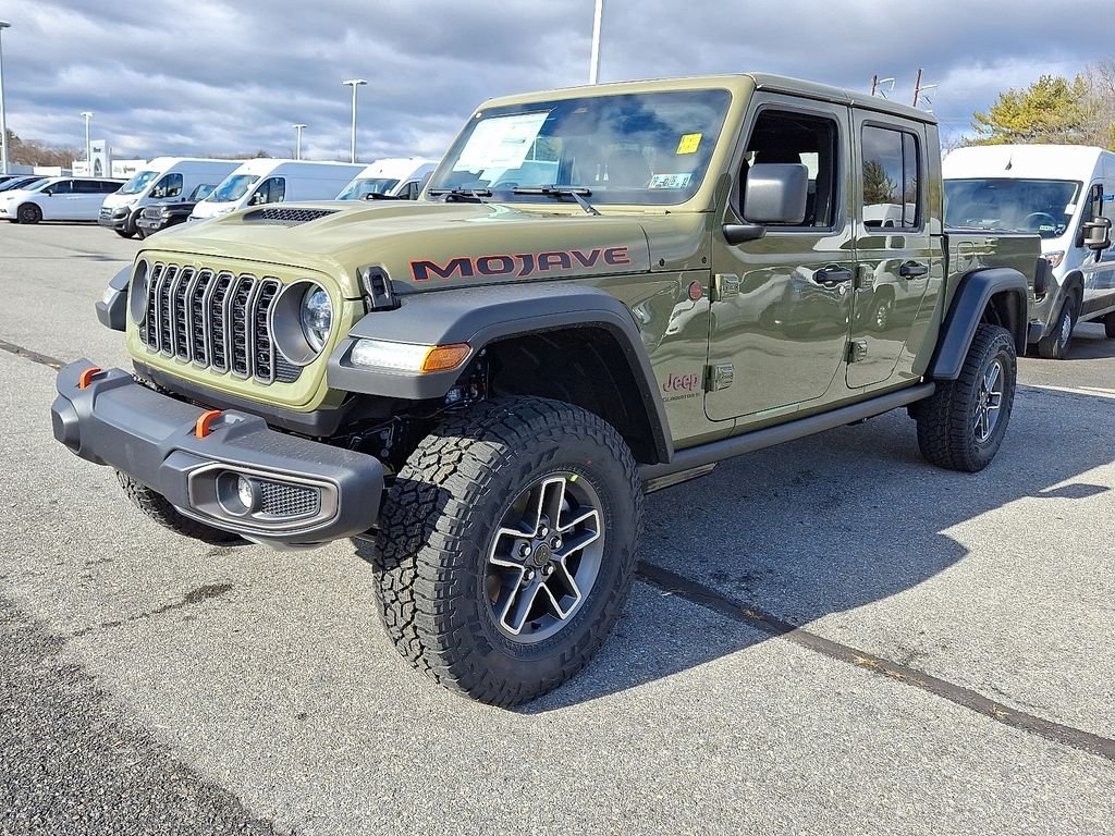 New 2026 Green Jeep Mojave image 2