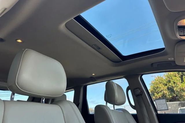 Used 2020 Red Jeep Limited image 19