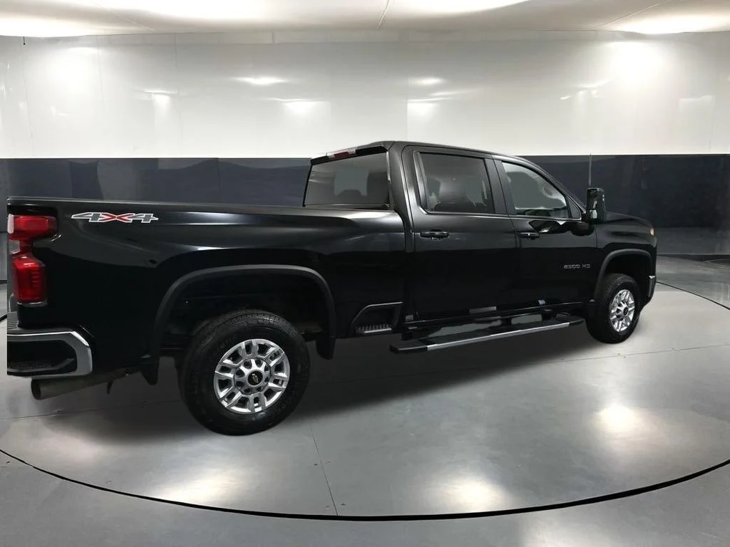 Certified Used 2025 Black Chevrolet LT image 4