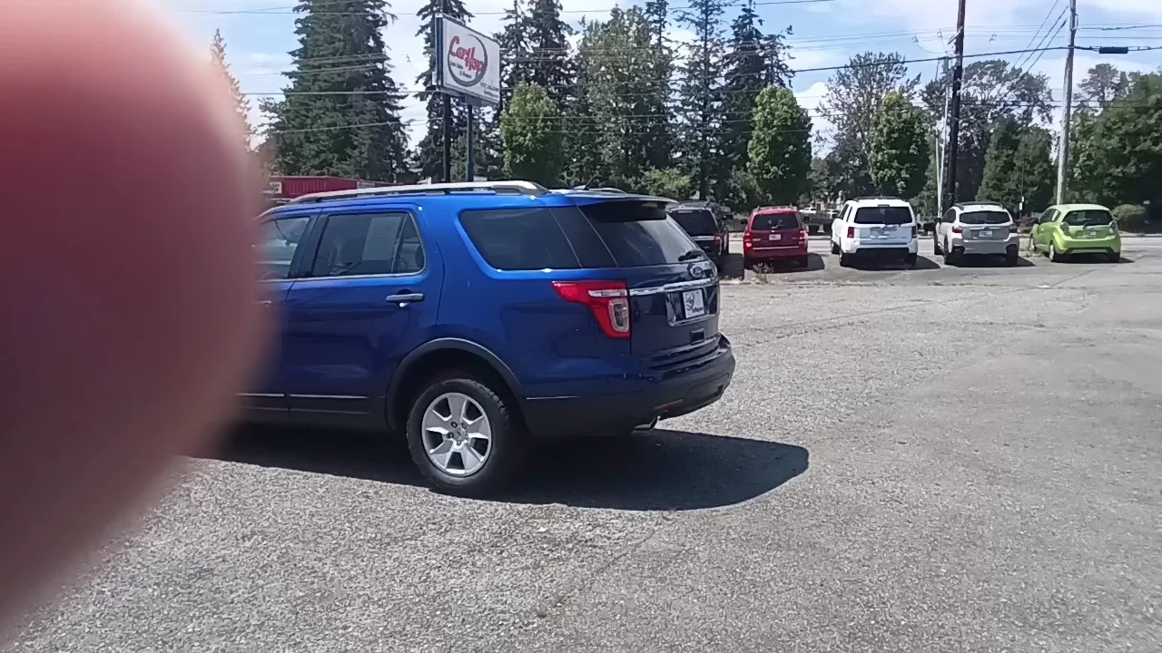Used 2013 Blue Ford BASE FWD image 3