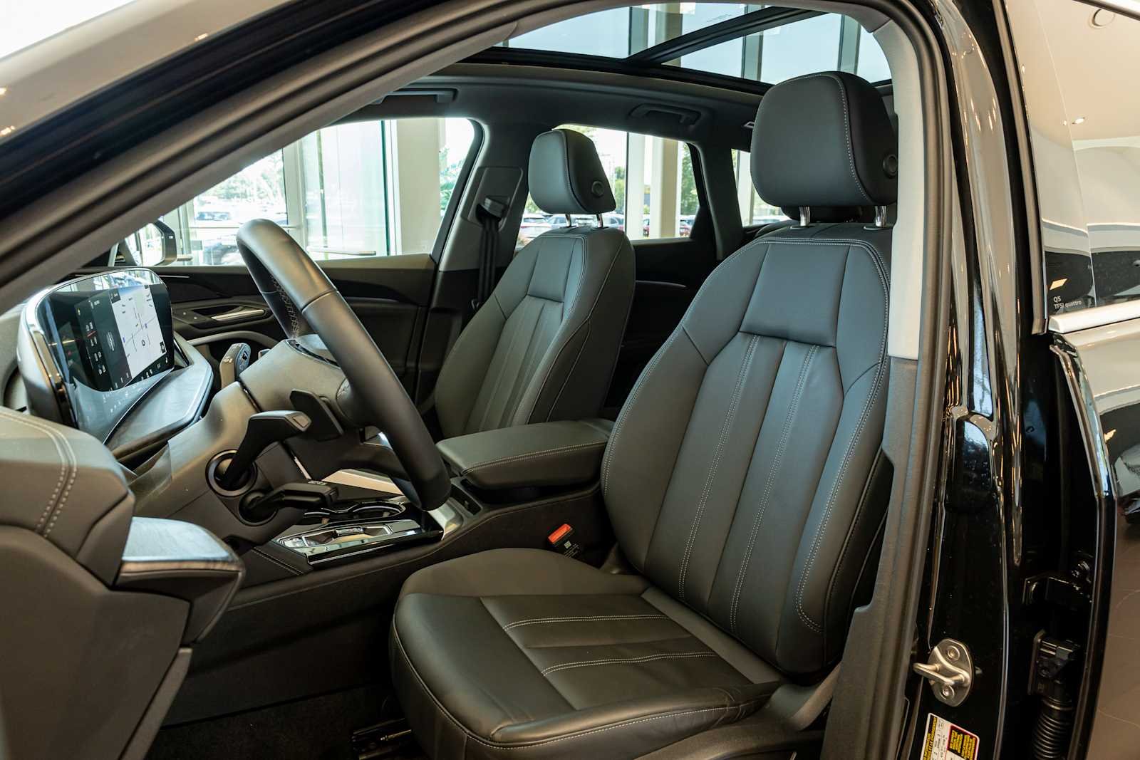 Used 2025 Mythos Black metallic Audi Premium image 30