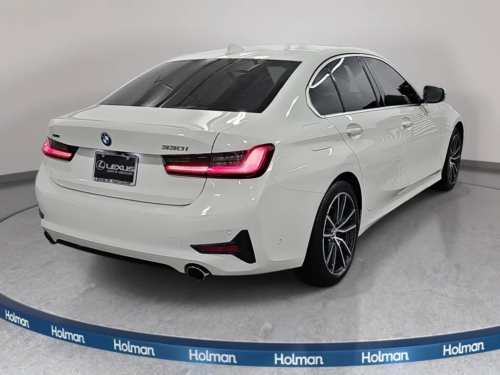 Used 2020 White BMW 330i xDrive image 6