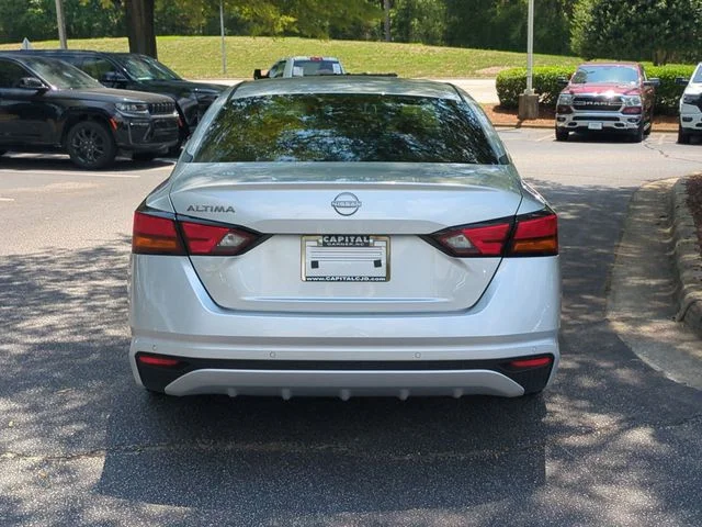 Used 2024 Silver Nissan 2.5 S image 4