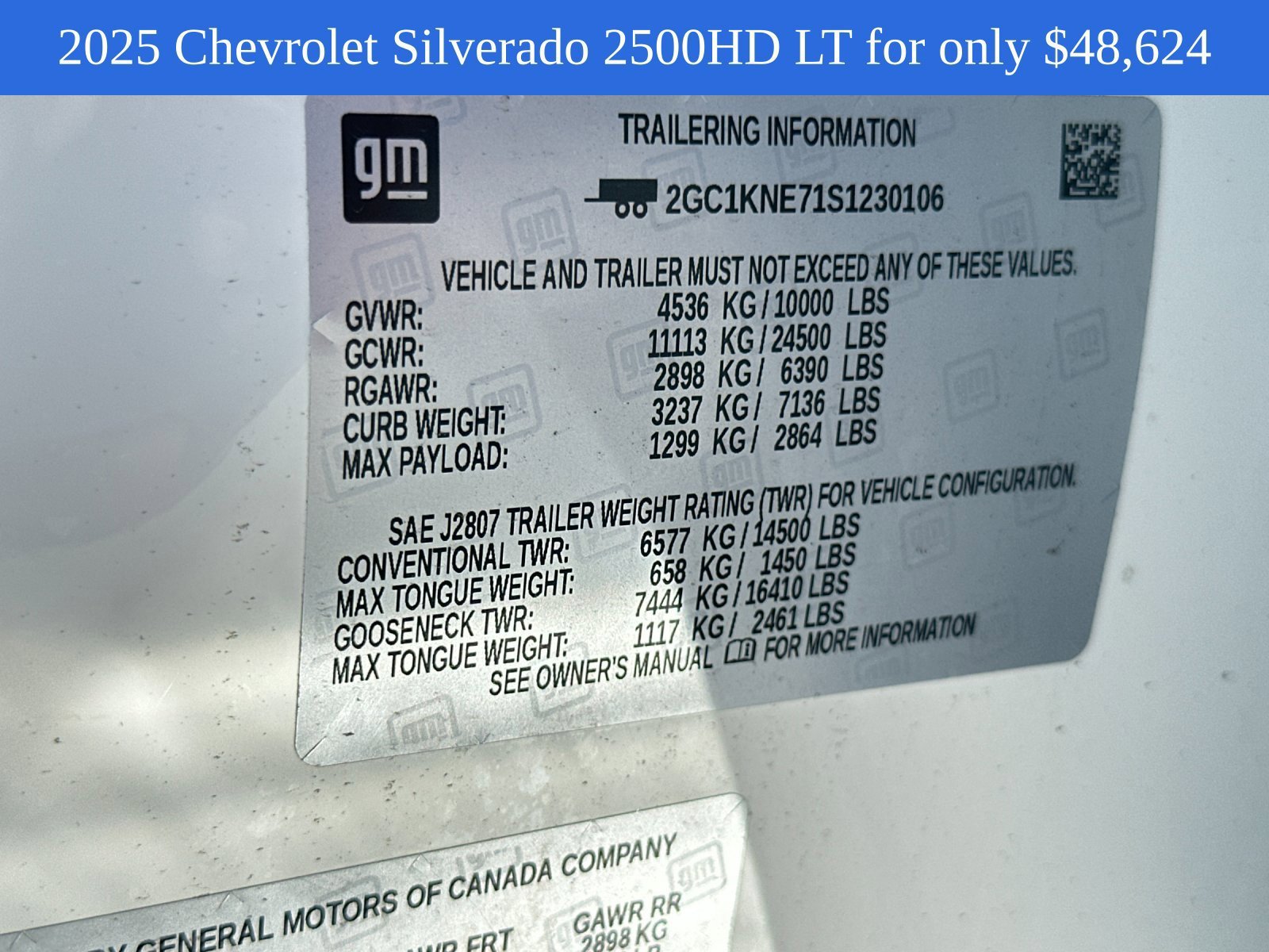 Used 2025 Summit White Chevrolet LT image 29