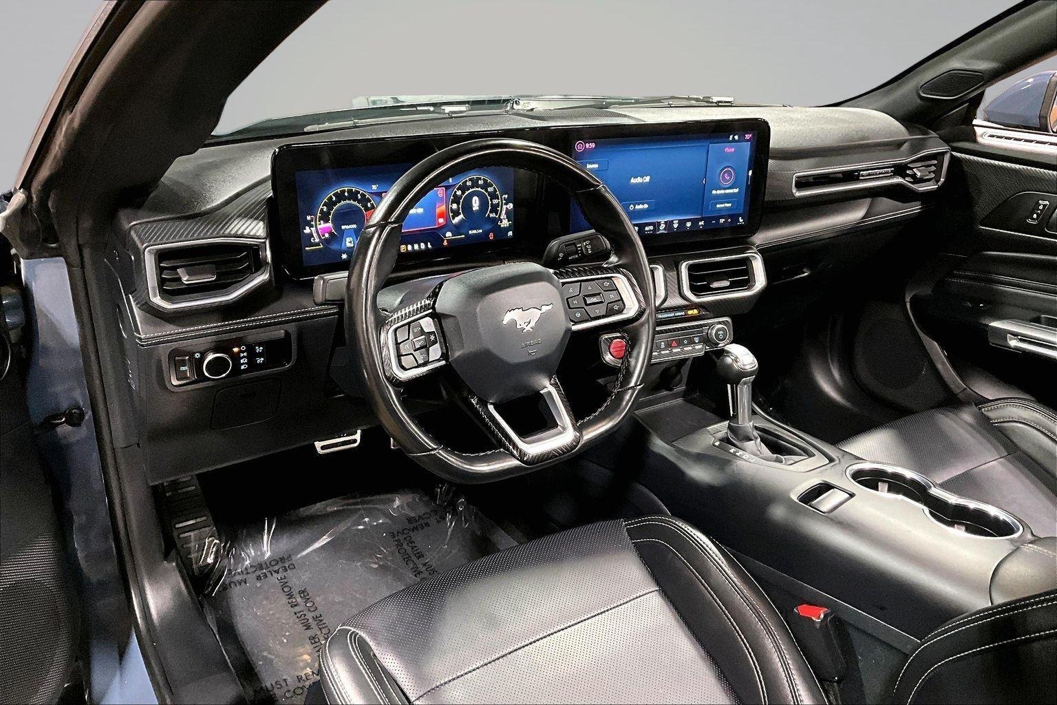 Used 2025 Vapor Blue Ford EcoBoost Premium image 15