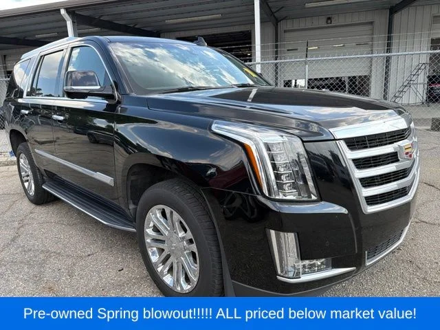 Used 2019 Black Cadillac  image 10
