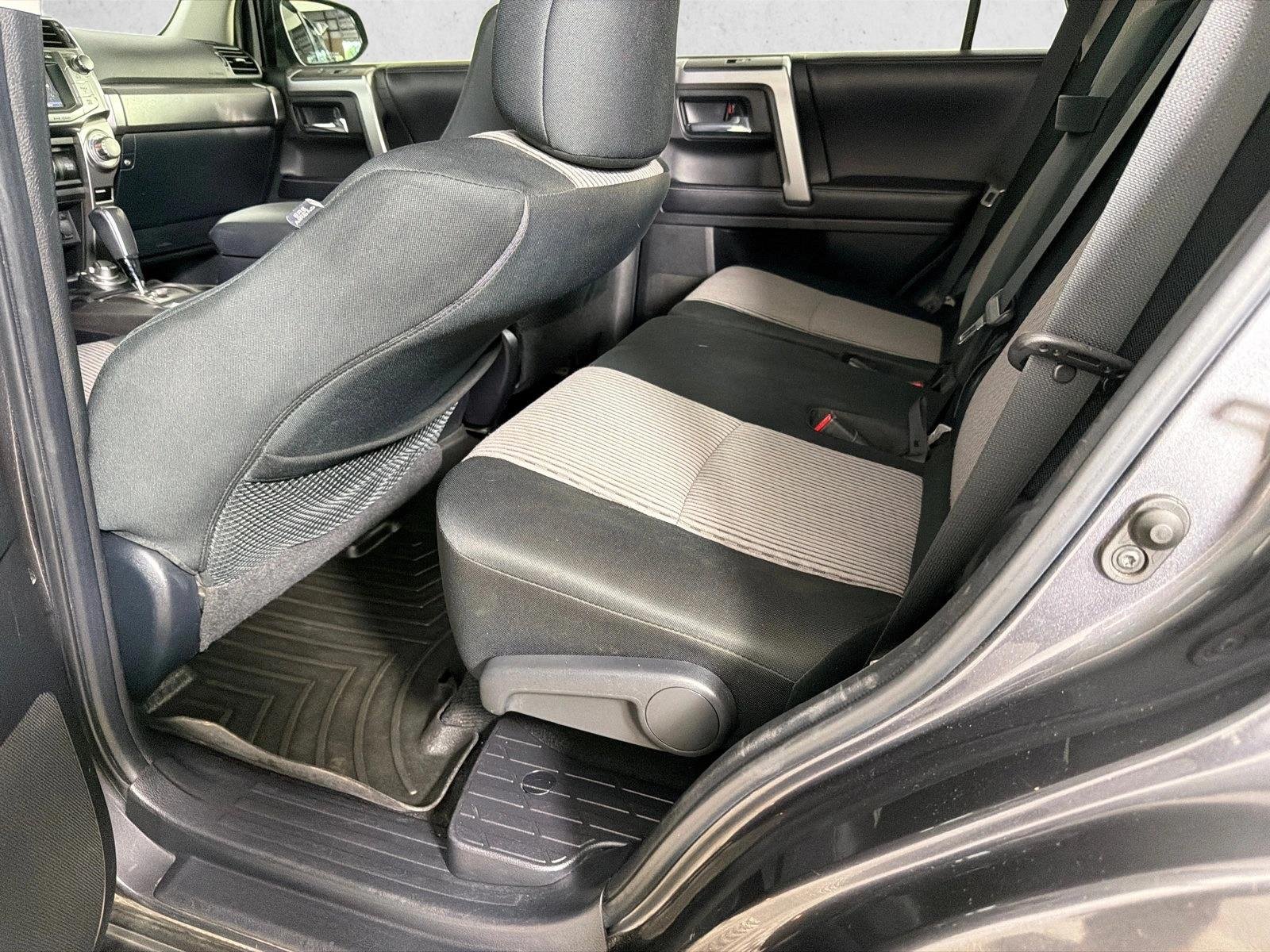 Used 2018 Magnetic Gray Metallic Toyota SR5 image 20