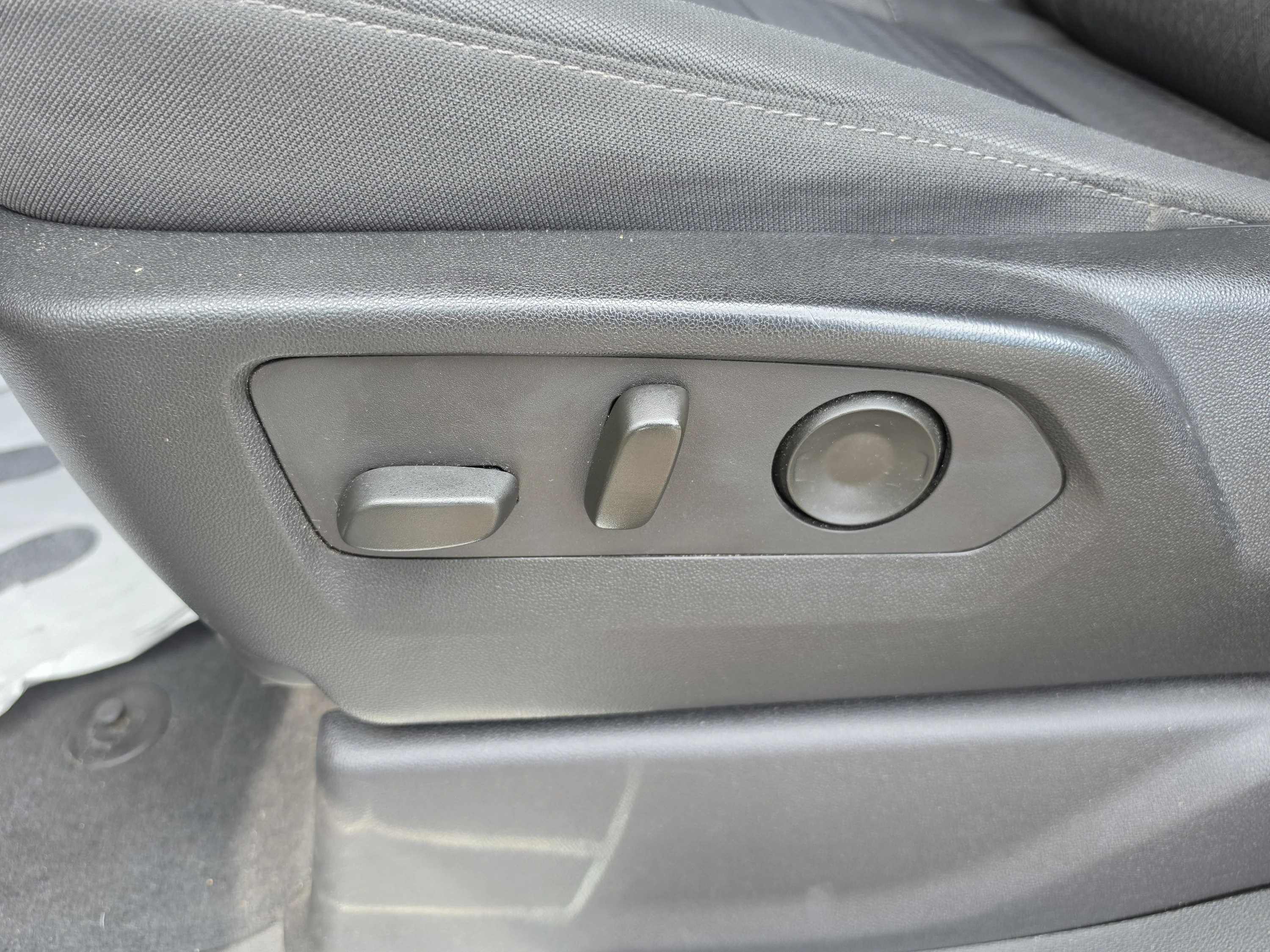 Used 2023 Black Chevrolet RST image 25