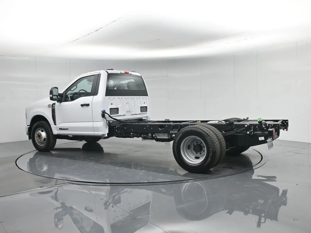 New 2026 White Ford XL image 6