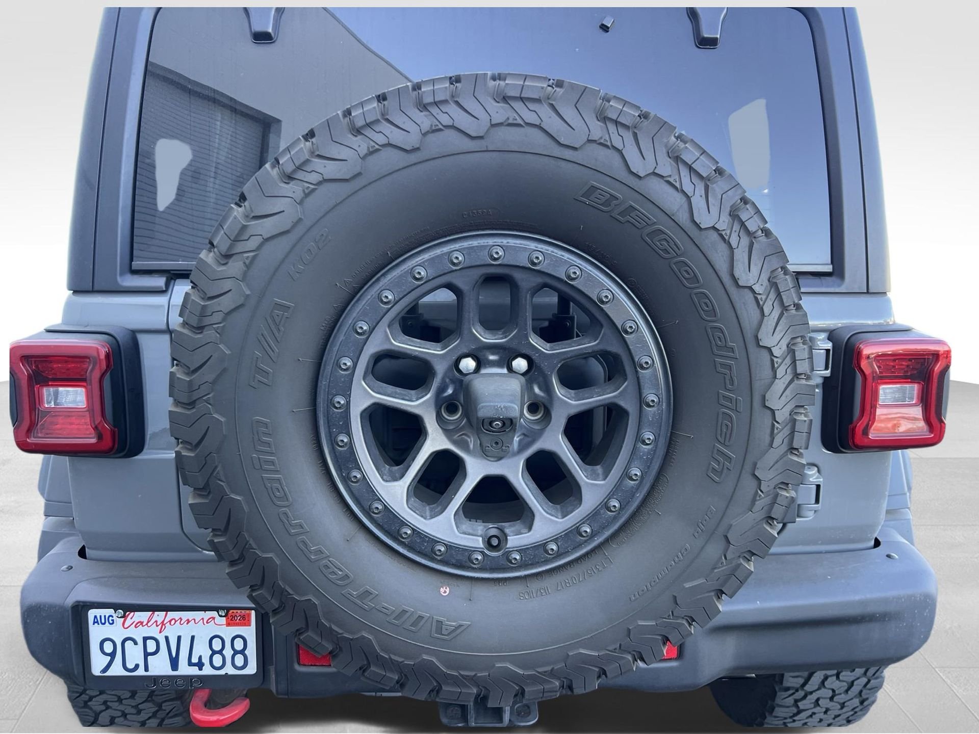 Used 2022 Gray Jeep Unlimited Rubicon image 13