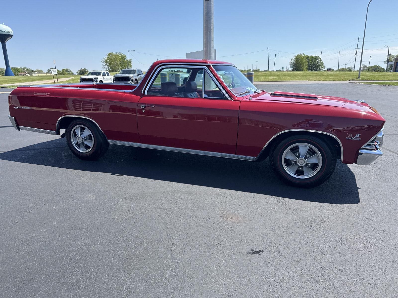 Used 1966  Chevrolet  image 2