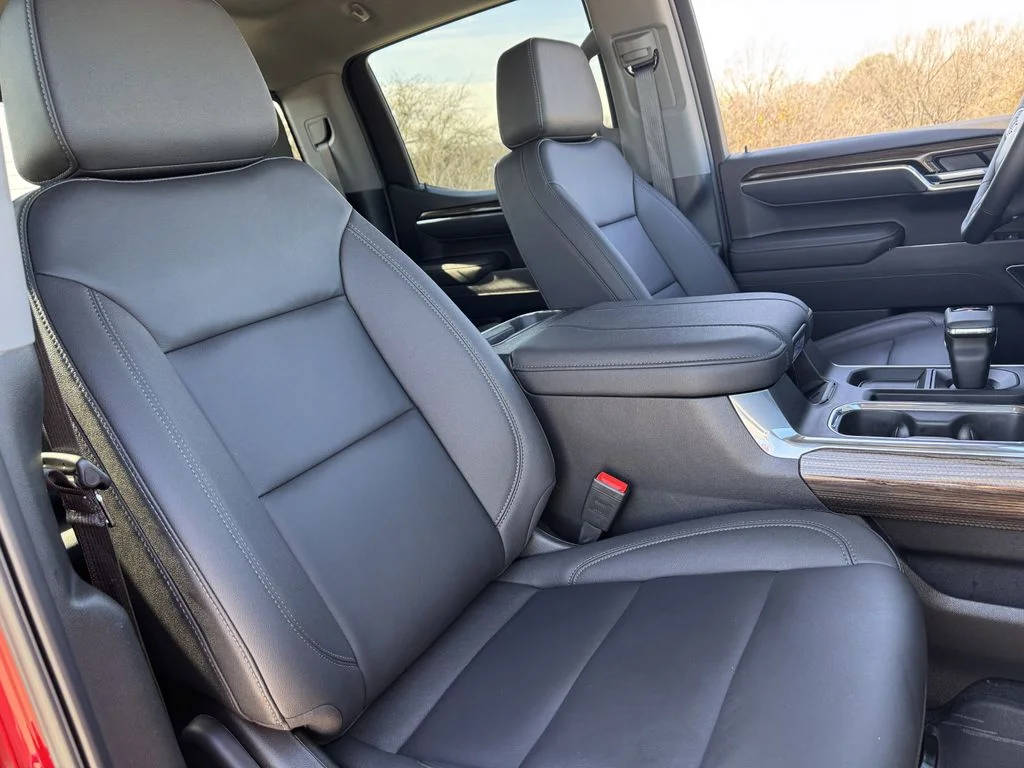 Used 2025 Red Chevrolet LT Trail Boss image 26