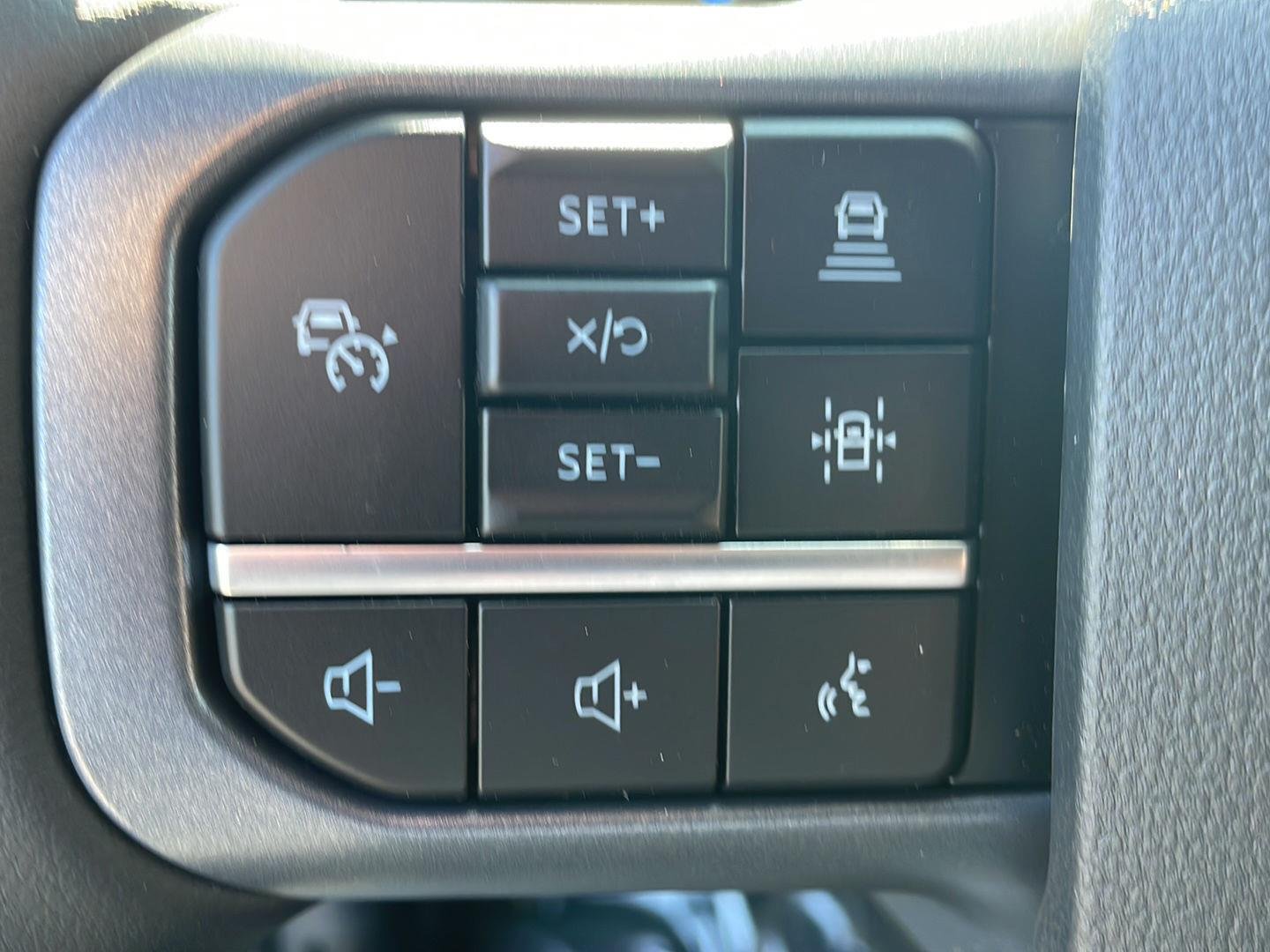 New 2026 Avalanche Ford F-350® Lariat® image 14