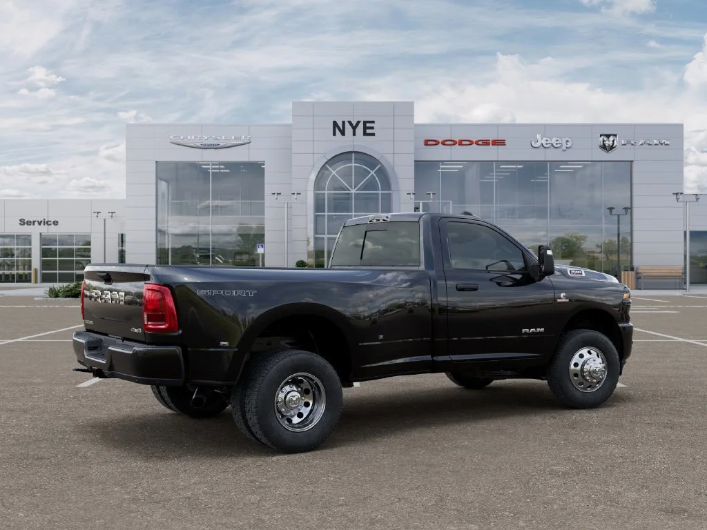 New 2027 Diamond Black Crystal Pearl-Coat Exterior Paint RAM Big Horn image 4