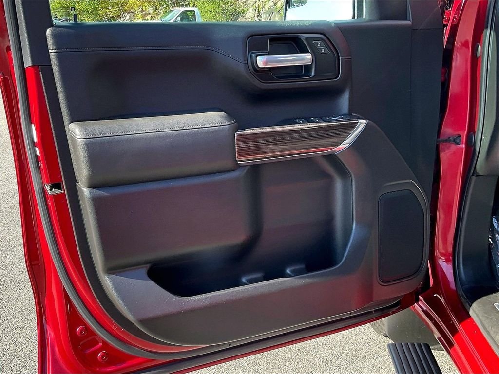Used 2020 Red Tintcoat Chevrolet LT image 9