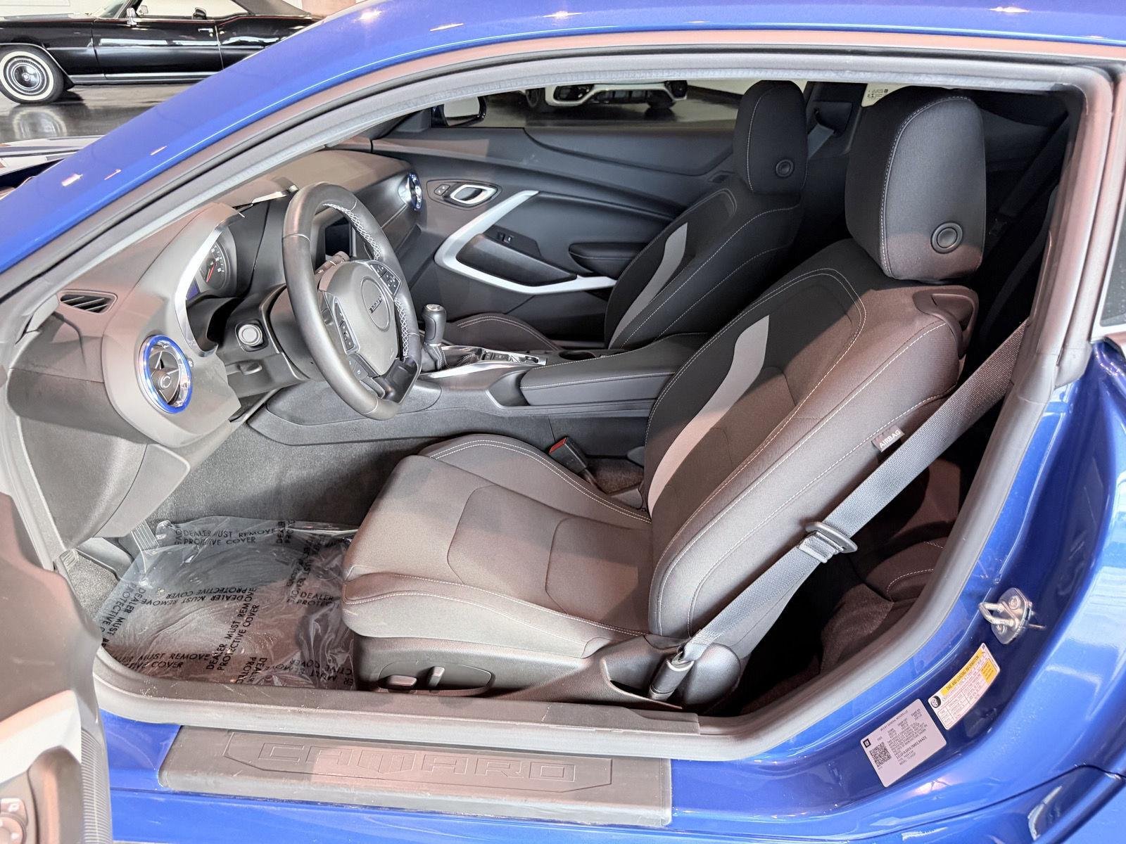 Used 2021 Riverside Blue Metallic Chevrolet 1LS image 28