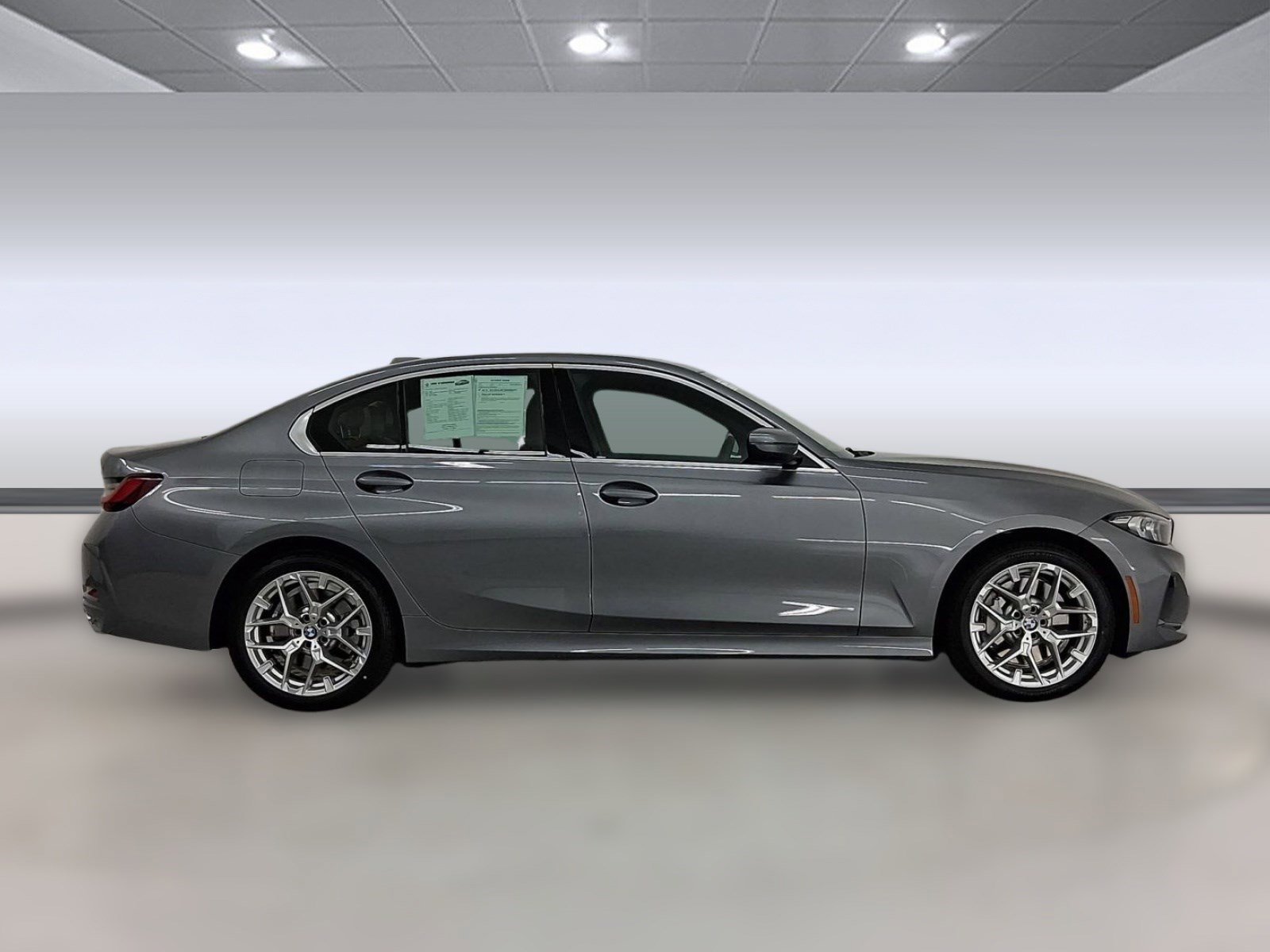 2025 BMW 3 Series 330i - Photo 8