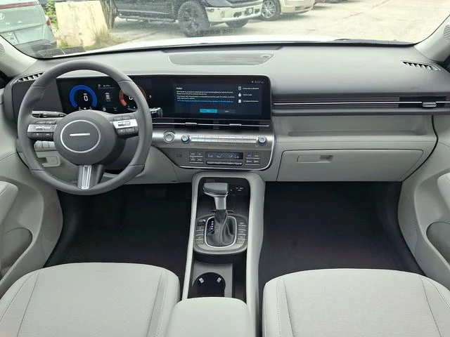 New 2026 White Hyundai SEL Sport image 10