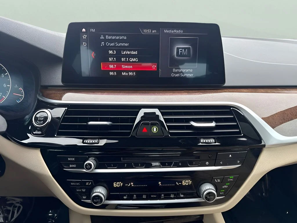 Used 2019 Gray BMW 540i xDrive image 9