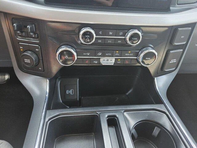 Used 2022 BLUE Ford XLT image 17