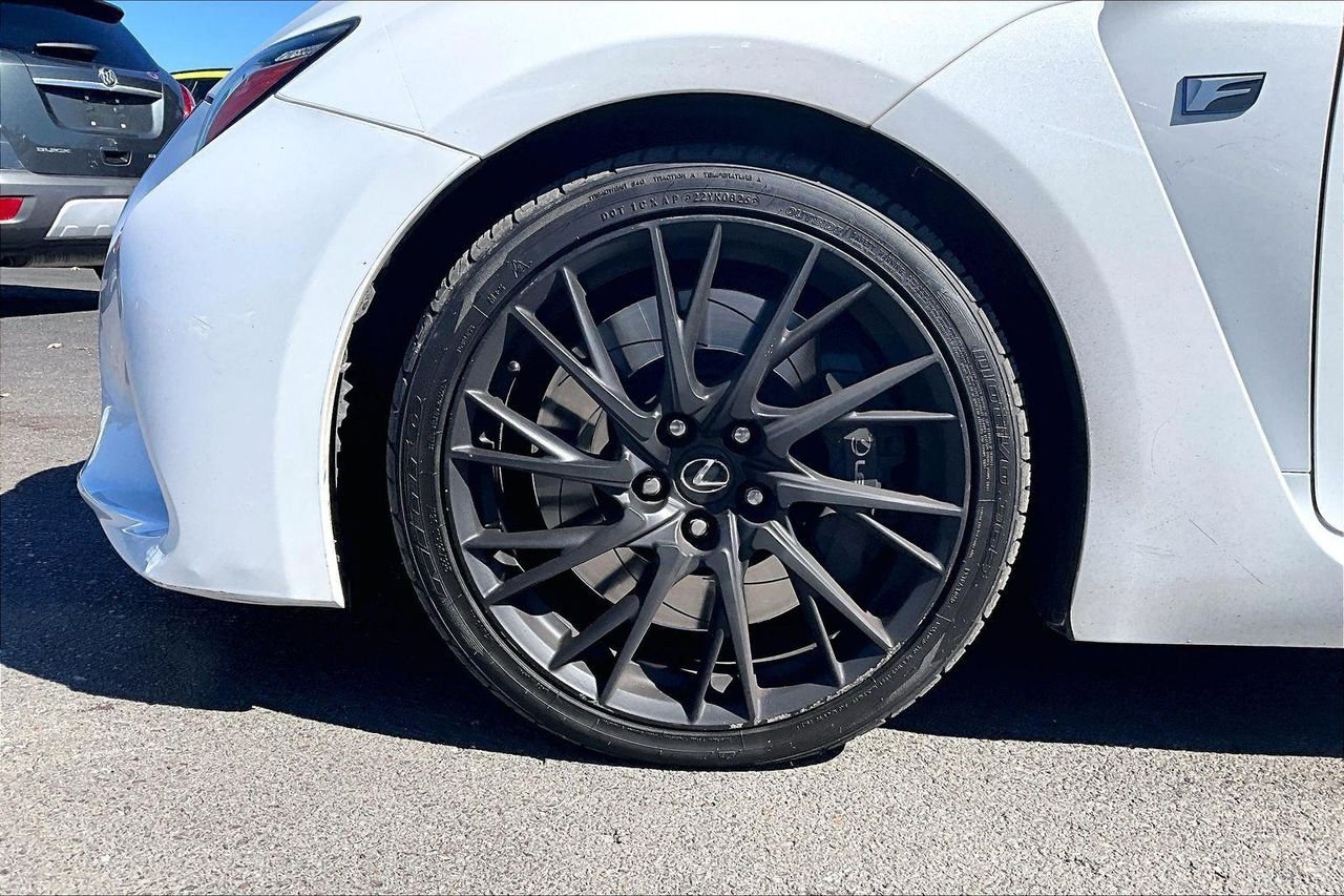 Used 2015 Ultra White Lexus COUPE image 2