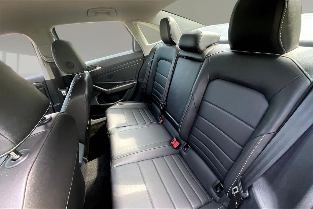 Used 2024 Silver Volkswagen 1.5T SE image 20
