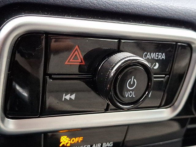 Used 2026 Gray Nissan SL image 27