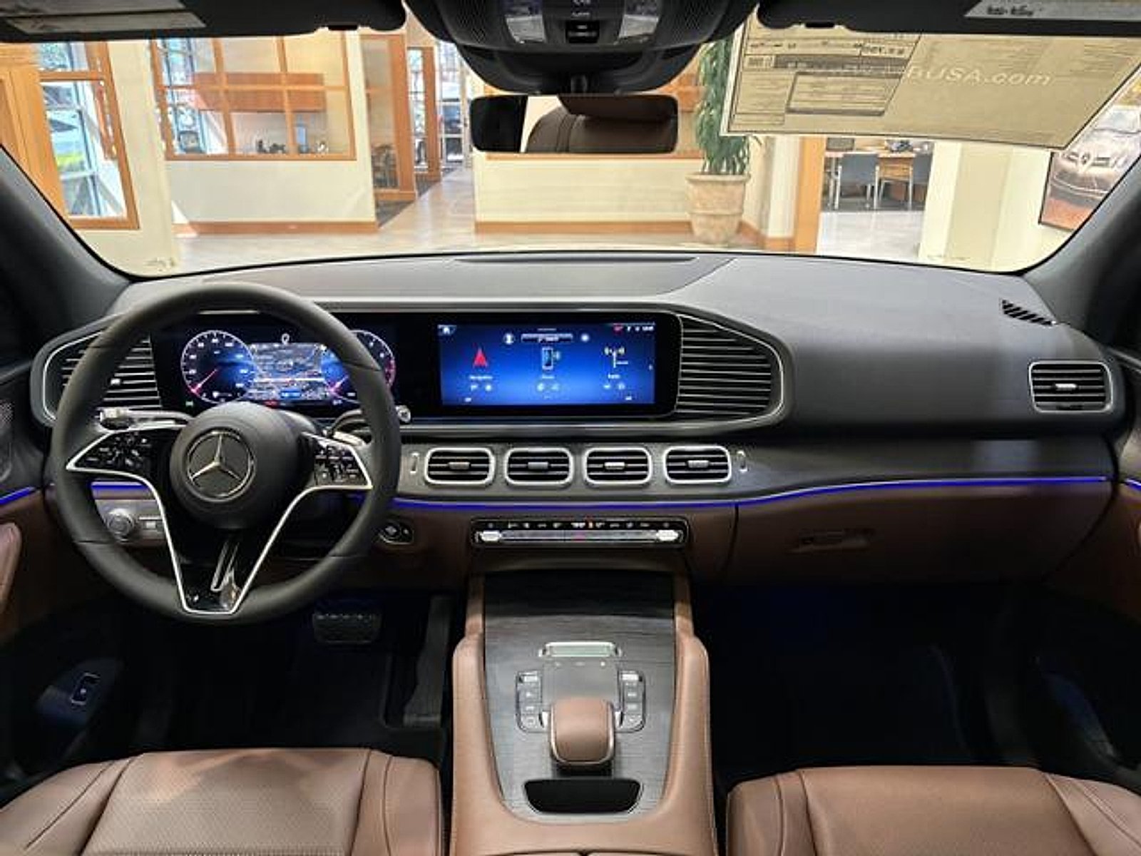 New 2026 MANUFAKTUR Alpine Grey Mercedes-Benz  image 10