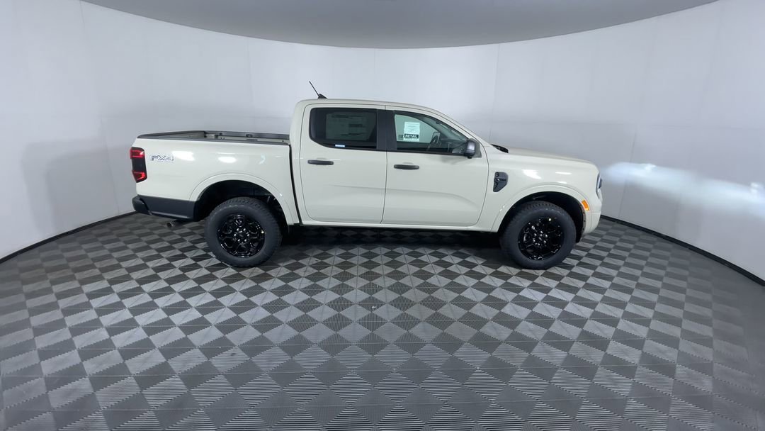 2025 Ford Ranger XLT - Photo 9