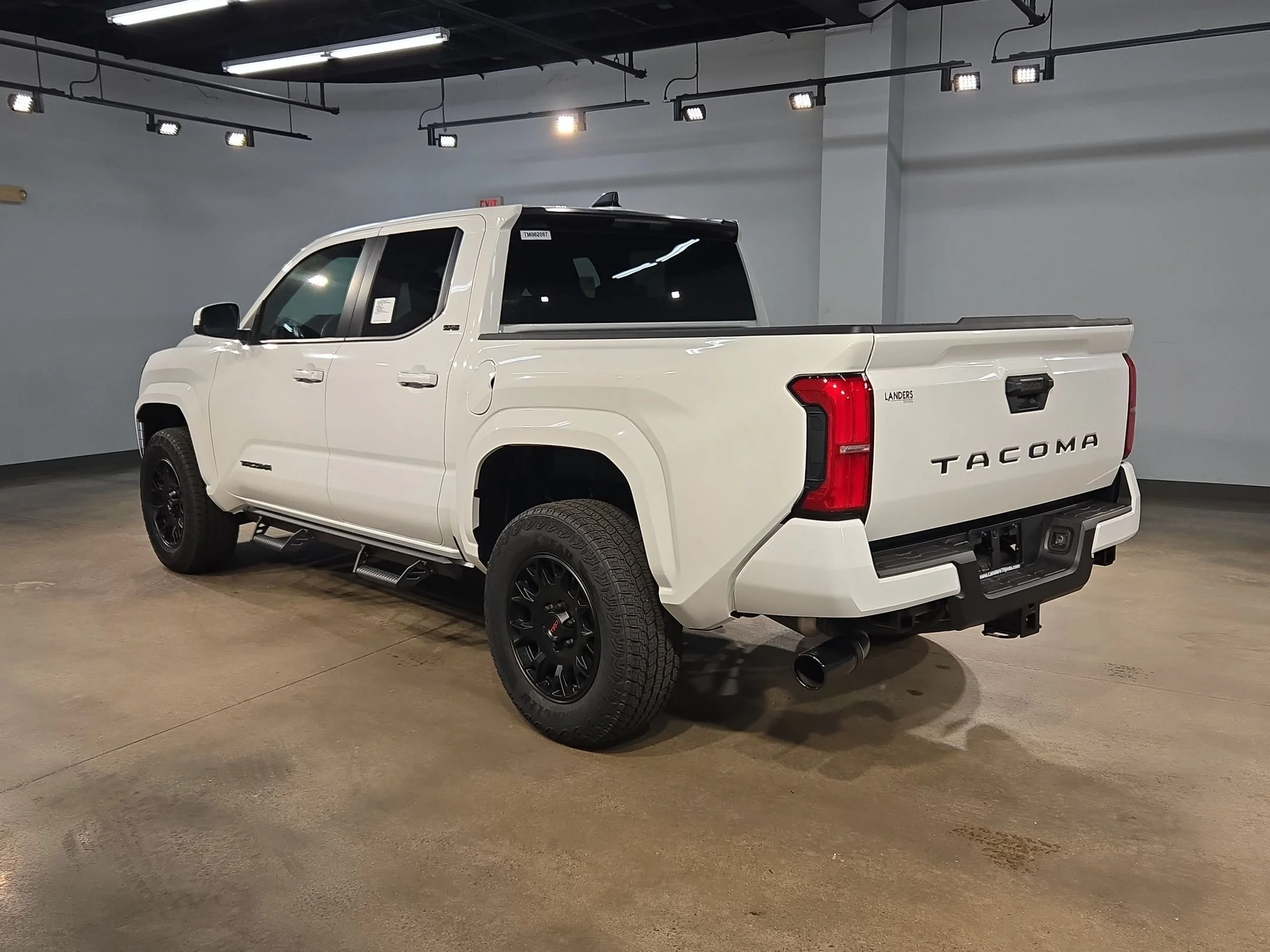 New 2026 Ice Cap Toyota SR5 image 5