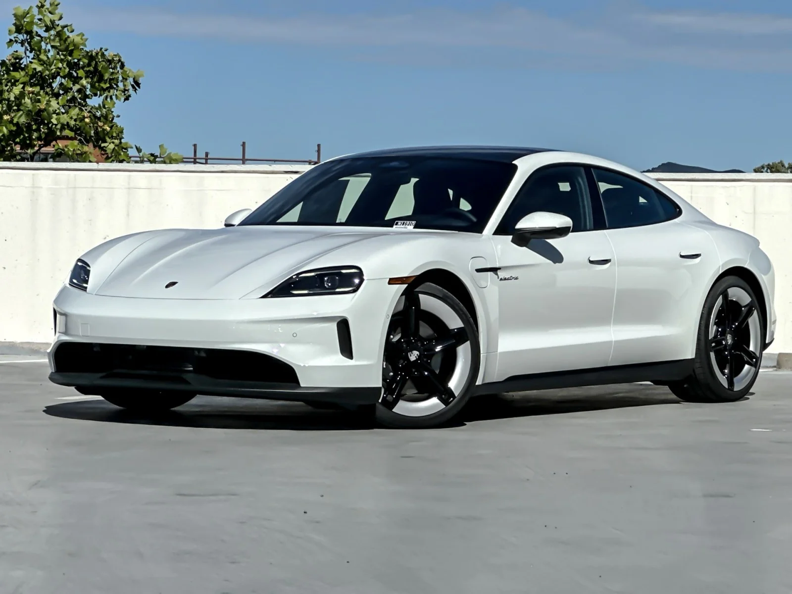 2026 Porsche Taycan