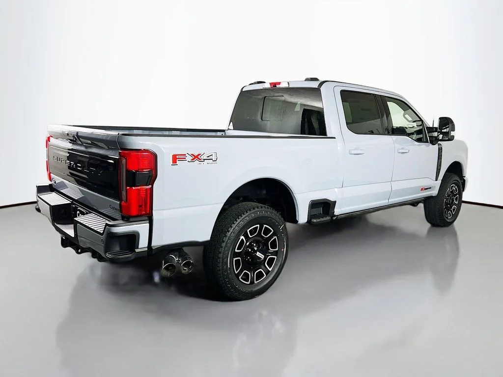 New 2026 Glacier Gray Metallic Tri-Coat Ford Platinum image 15