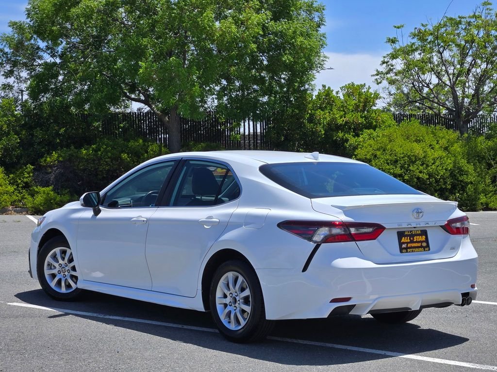 Used 2023 White Toyota SE image 6