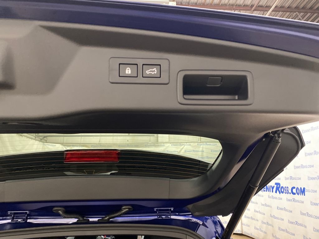 2026 Subaru Outback Limited - Photo 16