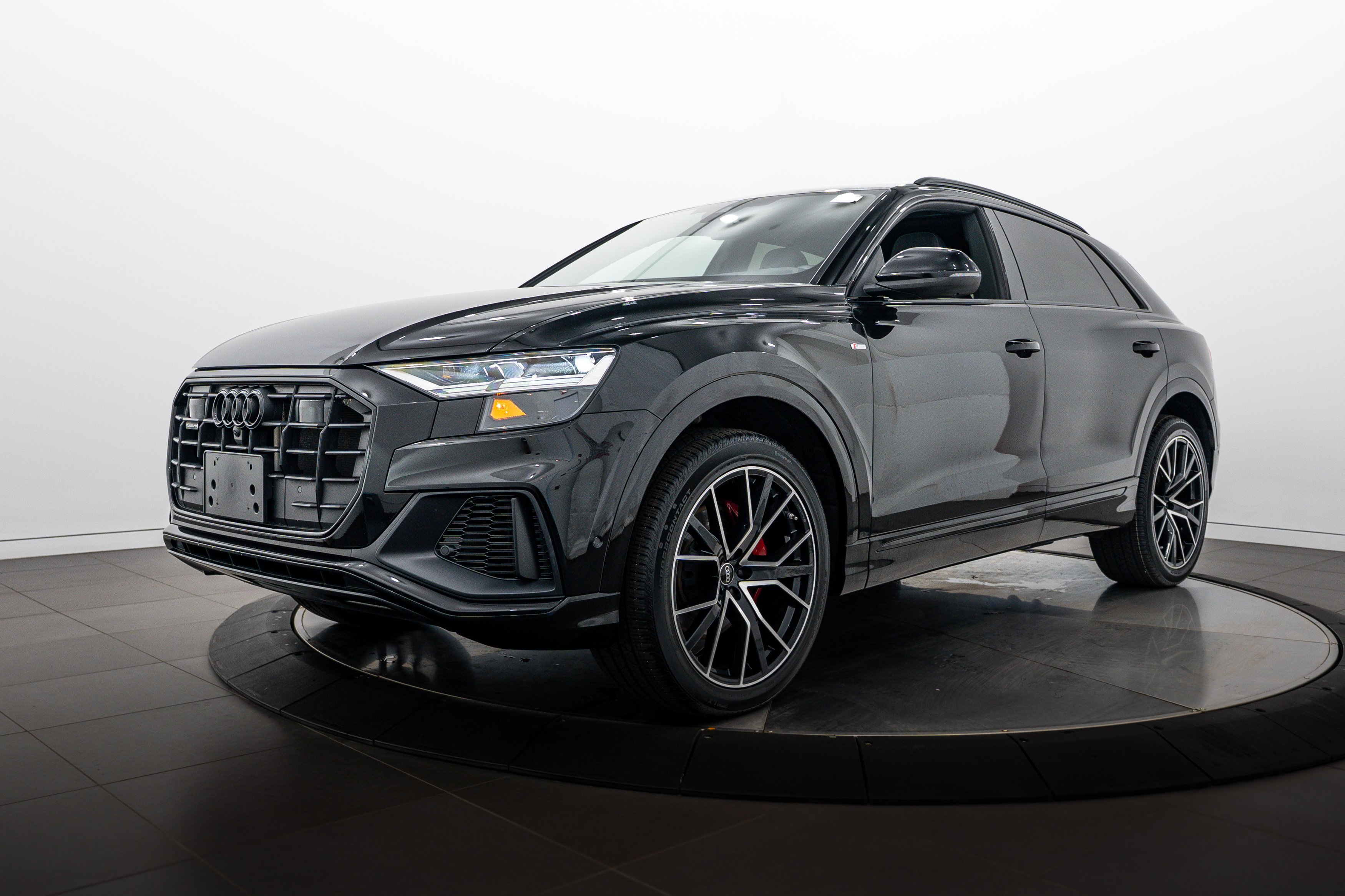 Certified Used 2022 Mythos Black Metallic Audi Premium Plus image 7