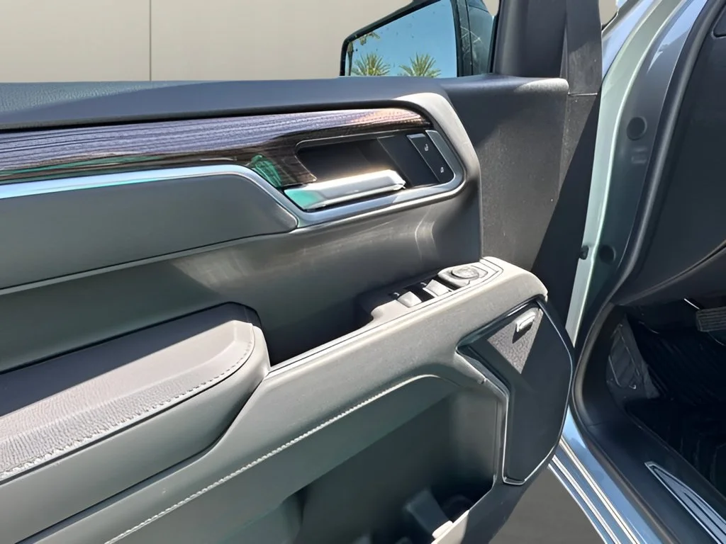 New 2026 Sterling Gray Metallic Chevrolet RST image 30