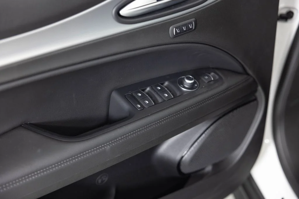 2025 Alfa Romeo Stelvio Base - Photo 20