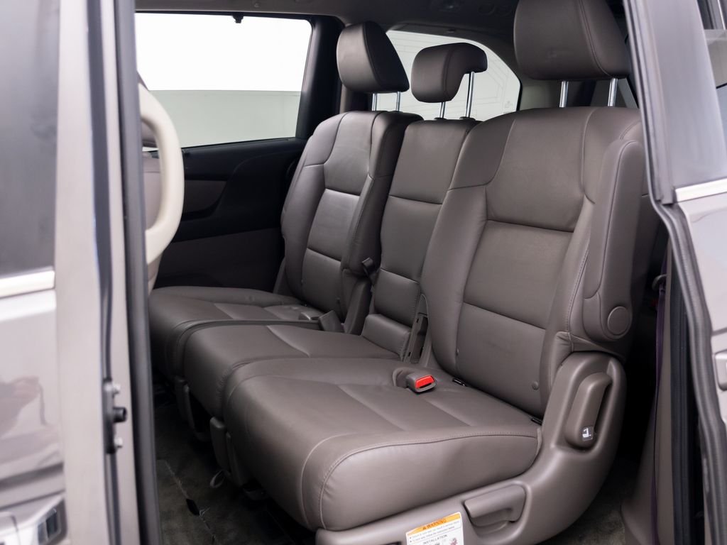 Used 2015 Modern Steel Metallic Honda EX-L image 17