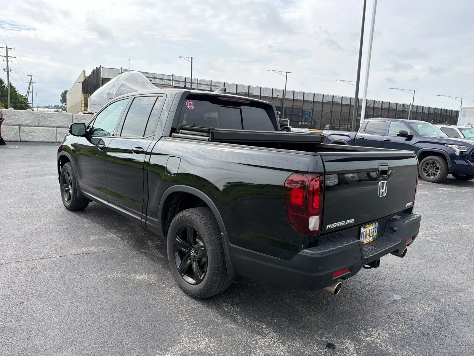Used 2023 Black Honda Black Edition image 4
