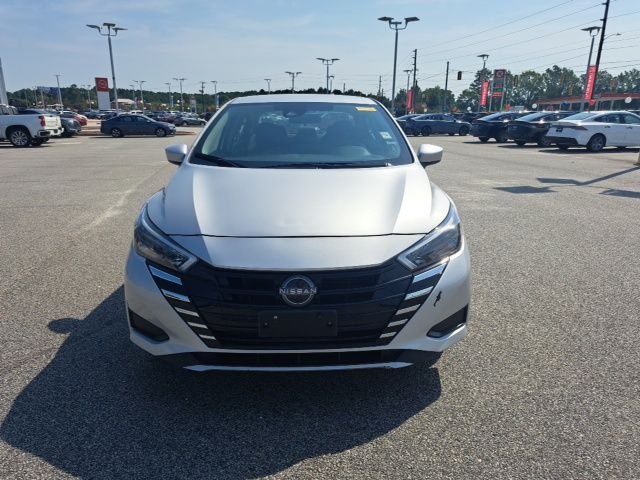 Used 2025 Silver Nissan 1.6 SV image 3
